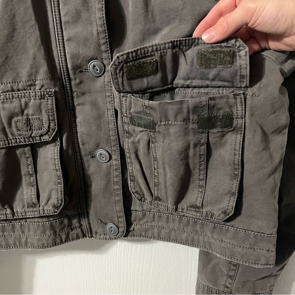 AE American Eagle Cropped Cargo Jacket Size Small - Picture 4 of 12